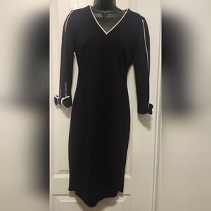 Calvin Klein Black and White Sheath Dress with Cuffed Sleeves Size 2 EUC